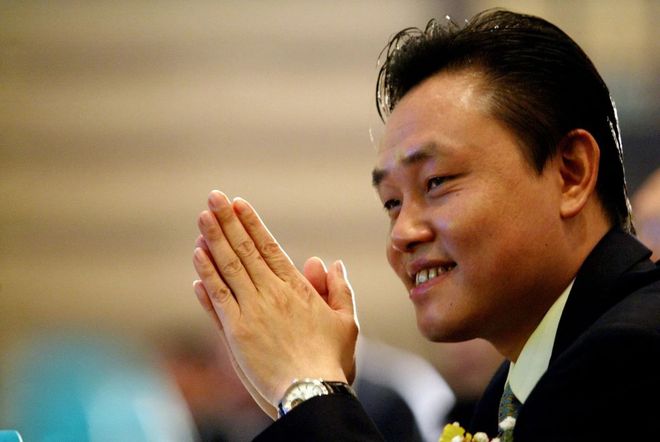 黄光裕不肯下桌